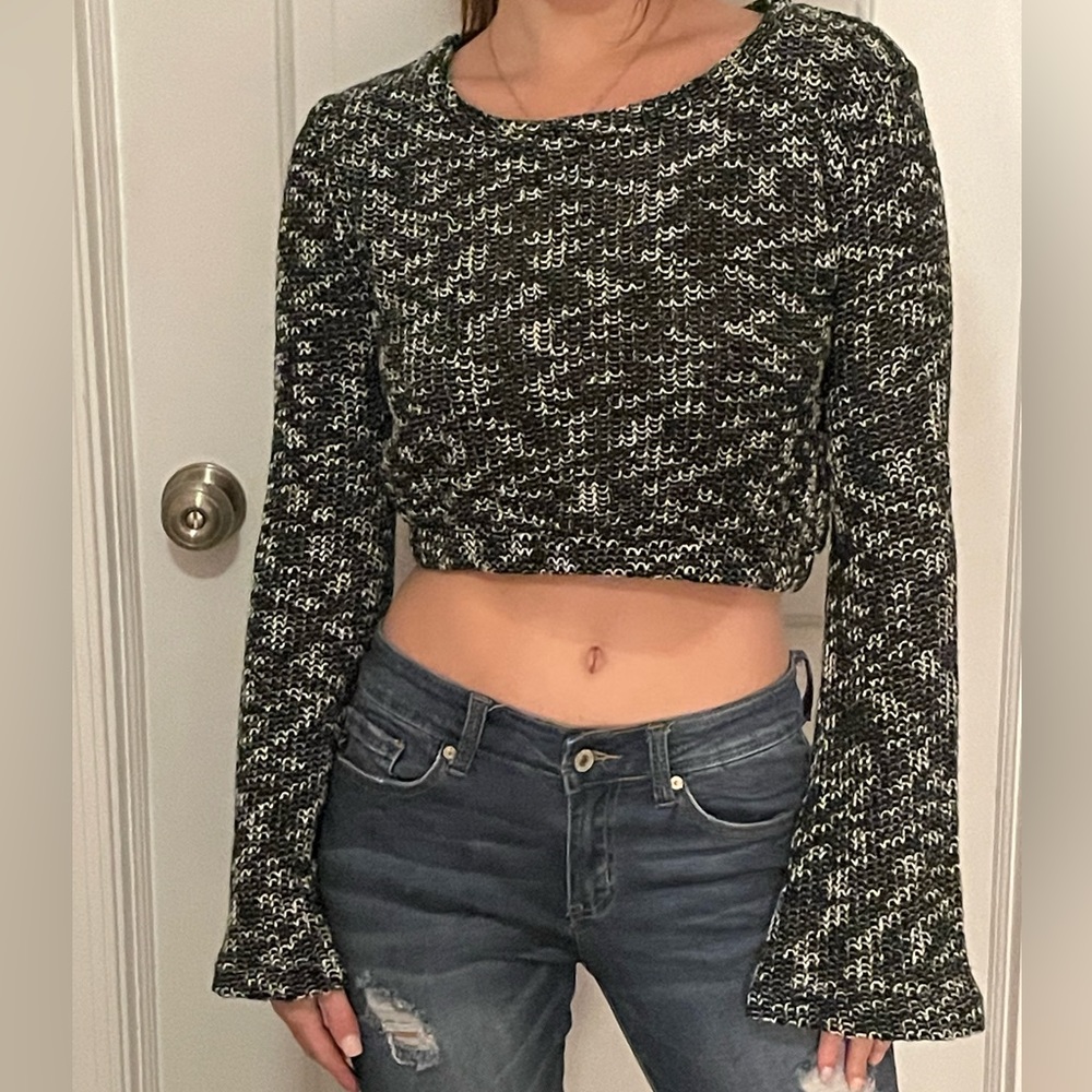 Cropped sweater